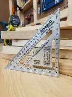 Bivarlo™ Speed square with level - Image 6